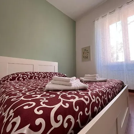 Spezialhouse - Centro Storico & Cinque Terre Gateway *