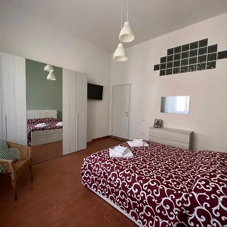 Spezialhouse - Centro Storico & Cinque Terre Gateway 公寓 斯培西亚